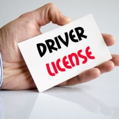 スノーモービルに免許は必要？取得方法も解説！